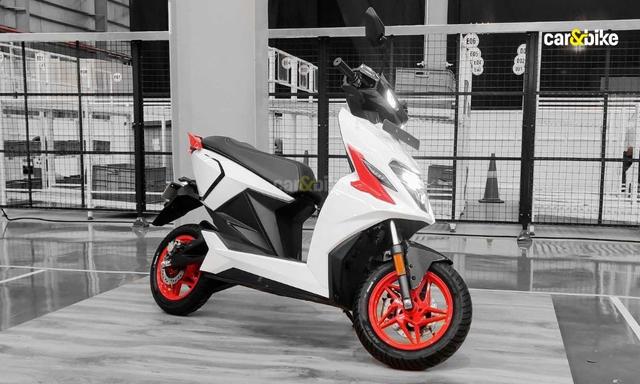 Simple Energy Announces Second E-Scooter – But Where Is The First?