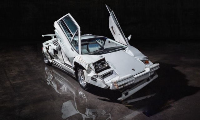 Lamborghini Countach From Wolf Of Wall Street Left Unsold At Auction  Lamborghini Countach From Wolf Of Wall Street Left Unsold At Auction