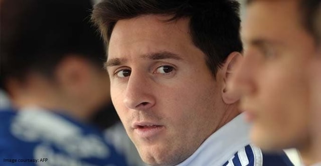 Curving It In: What Drives Footballers? Curving It In: What Drives Footballers?