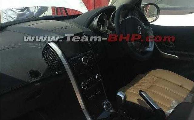 Mahindra XUV500 Facelift Interior Spied