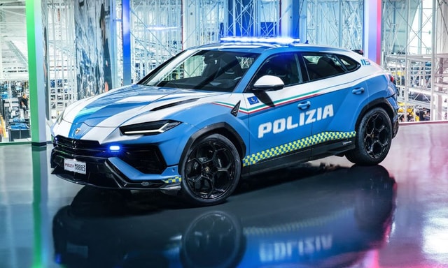 Lamborghini Urus Performante Joins the Italian Police Fleet  Lamborghini Urus Performante Joins the Italian Police Fleet