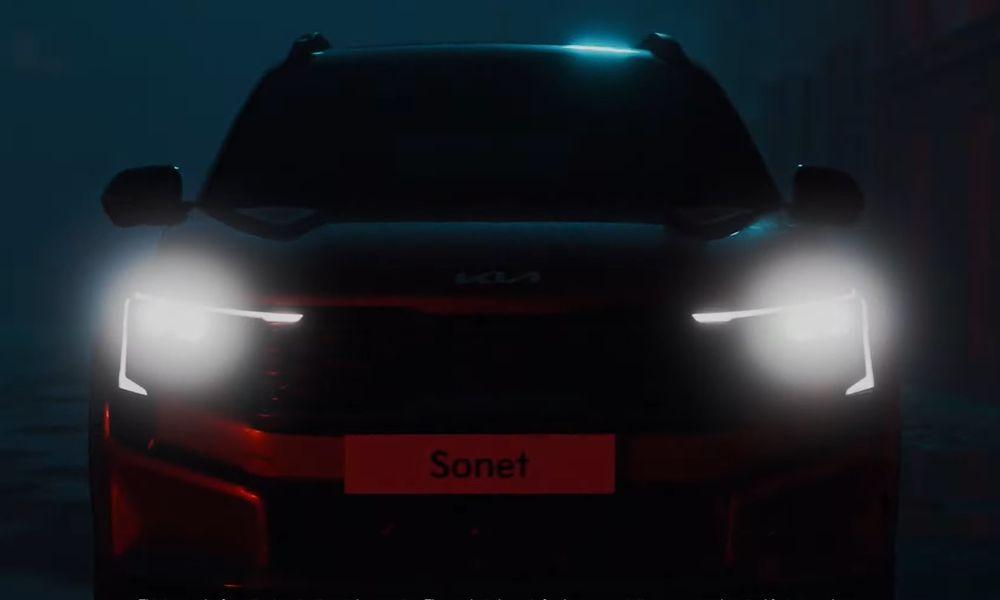 The teaser videos released by Kia tell us that the new Sonet will come with a refreshed exterior styling, along with new features and tech. 