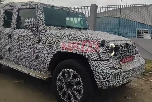 Mahindra Thar 5-Door With Production-Ready Wheels Caught Testing Mahindra Thar 5-Door With Production-Ready Wheels Caught Testing