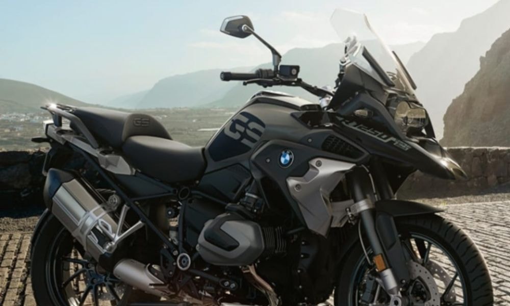 BMW Developing Adaptive Cooling Feature For Motorcycles BMW Developing Adaptive Cooling Feature For Motorcycles