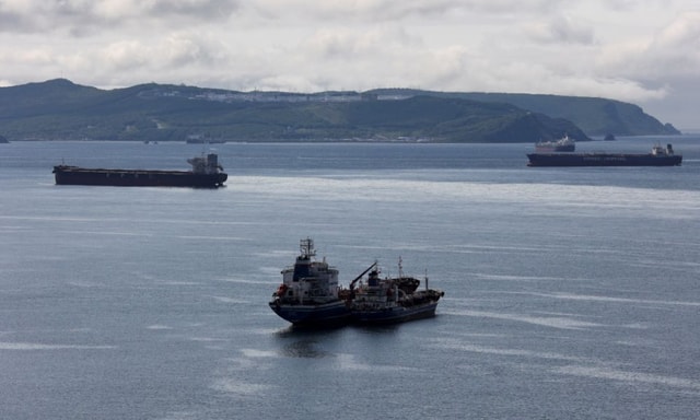 Oil Falls More Than 1% As Growth Fears Offset China Demand Hopes Oil Falls More Than 1% As Growth Fears Offset China Demand Hopes