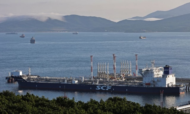 Oil Rises 1% On China Demand Hopes And Supply Concerns Oil Rises 1% On China Demand Hopes And Supply Concerns