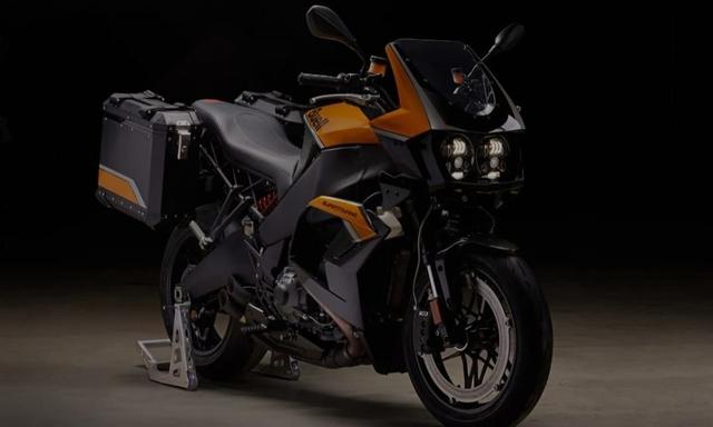 The bike is powered by a 1,190cc ET-V2 engine that produces 185 bhp at 10,600 rpm along with 138 Nm of torque at 8200 rpm