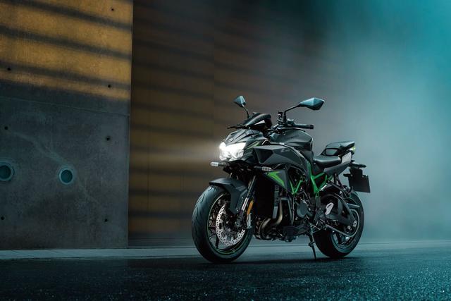 2023 Kawasaki Z H2 And Z H2 SE Launched In India; Prices Begin at Rs. 23 Lakh
