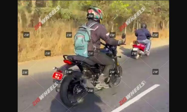 The soon-to-be-introduced made-in-India entry-level Triumph roadster seems to be almost production ready, with India-specific components like a saree guard. 