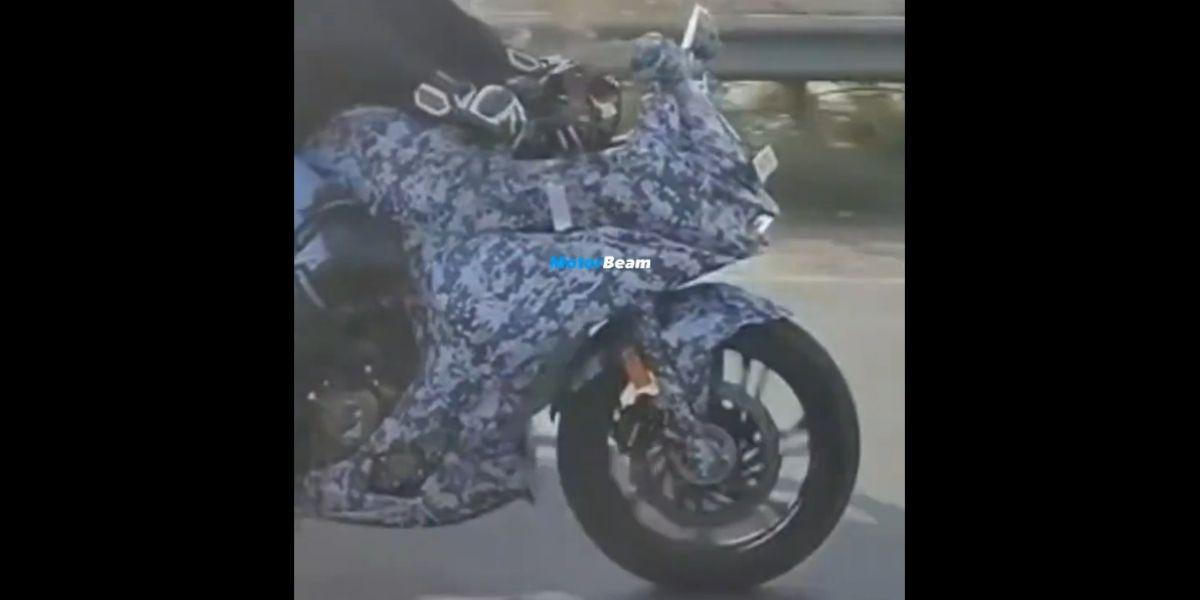 New Hero Karizma XMR 210 Spied During Testing