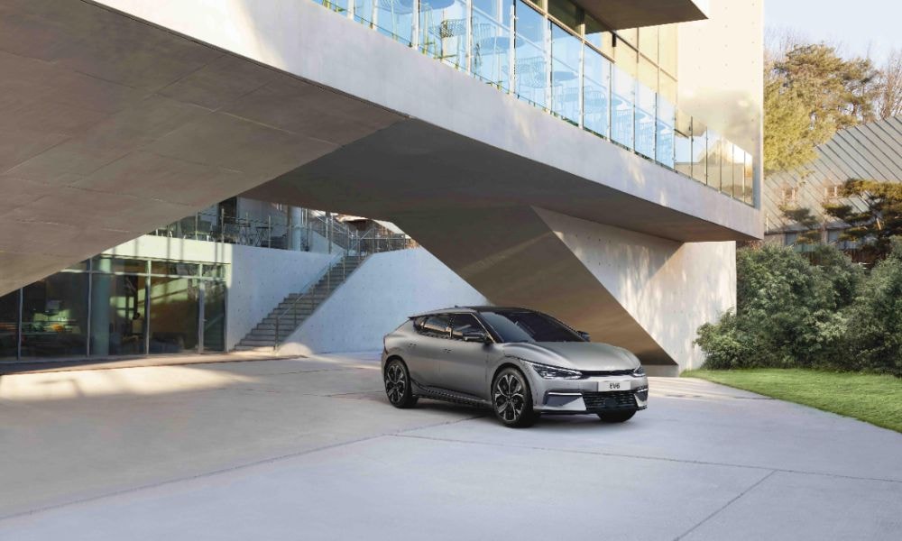 Kia India Reopens Bookings For The EV6; Now Priced At Rs. 60.95 lakh Kia India Reopens Bookings For The EV6; Now Priced At Rs. 60.95 lakh