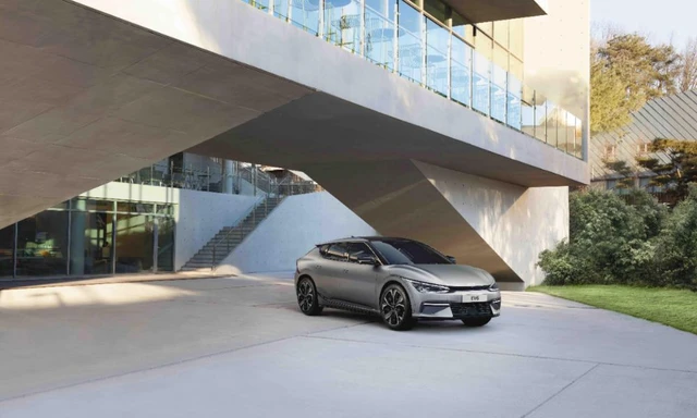 Kia India Reopens Bookings For The EV6; Now Priced At Rs. 60.95 lakh Kia India Reopens Bookings For The EV6; Now Priced At Rs. 60.95 lakh