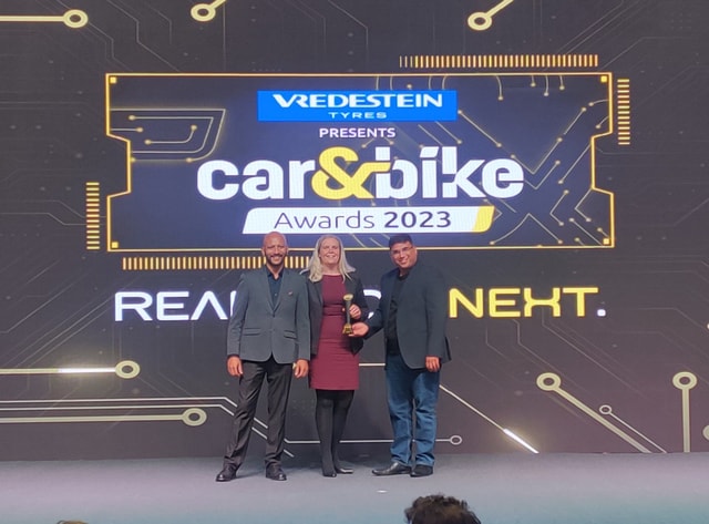 carandbike Awards 2023: Premium Electric Car Of The Year – BMW i4  carandbike Awards 2023: Premium Electric Car Of The Year – BMW i4