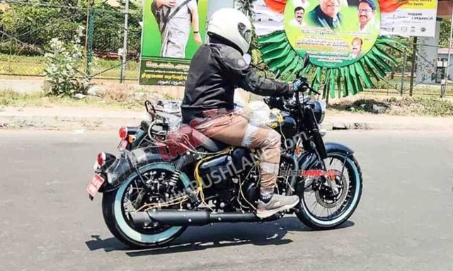Royal Enfield Classic 350 Based Bobber Motorcycle Spotted Testing Royal Enfield Classic 350 Based Bobber Motorcycle Spotted Testing