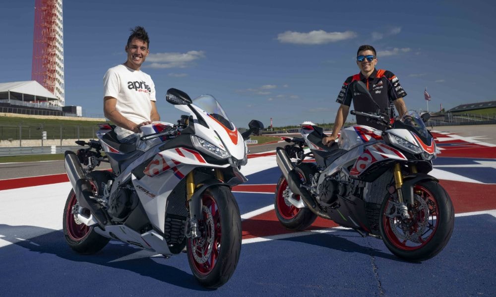 Aprilia Unveils Limited Edition Speed White Livery for RSV4 Factory, Tuono V4 Factory Bikes Aprilia Unveils Limited Edition Speed White Livery for RSV4 Factory, Tuono V4 Factory Bikes