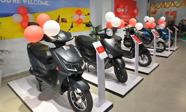 FAME-II Controversy: Hero Electric Receives Notice For Subsidy Recovery FAME-II Controversy: Hero Electric Receives Notice For Subsidy Recovery