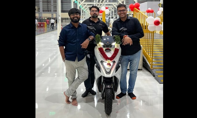 Simple Energy Commences Roll Out Of Customer Units Of One e-Scooter Simple Energy Commences Roll Out Of Customer Units Of One e-Scooter