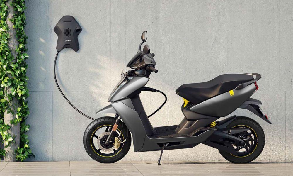 ather-extends-home-charger-upgrade-to-base-450x-electric-scooter-buyers-at-a-discount-carandbike-2.jpg