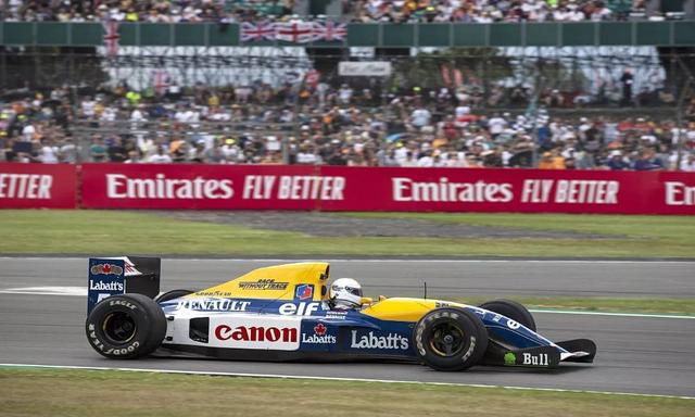Sebastian Vettel demonstrated the use of fossil-free fuel in Nigel Mansell's 1992 championship-winning car to promote sustainable motorsport.