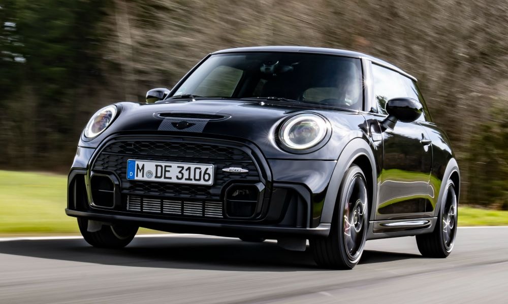 MINI John Cooper Works 1to6 Edition Debuts With 228 bhp, 6-Speed Manual MINI John Cooper Works 1to6 Edition Debuts With 228 bhp, 6-Speed Manual