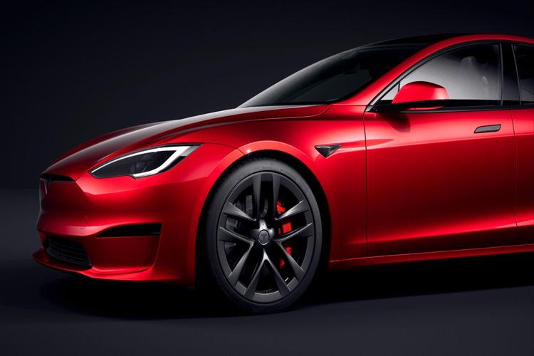 Tesla Unveils Model S Plaid Track Package 