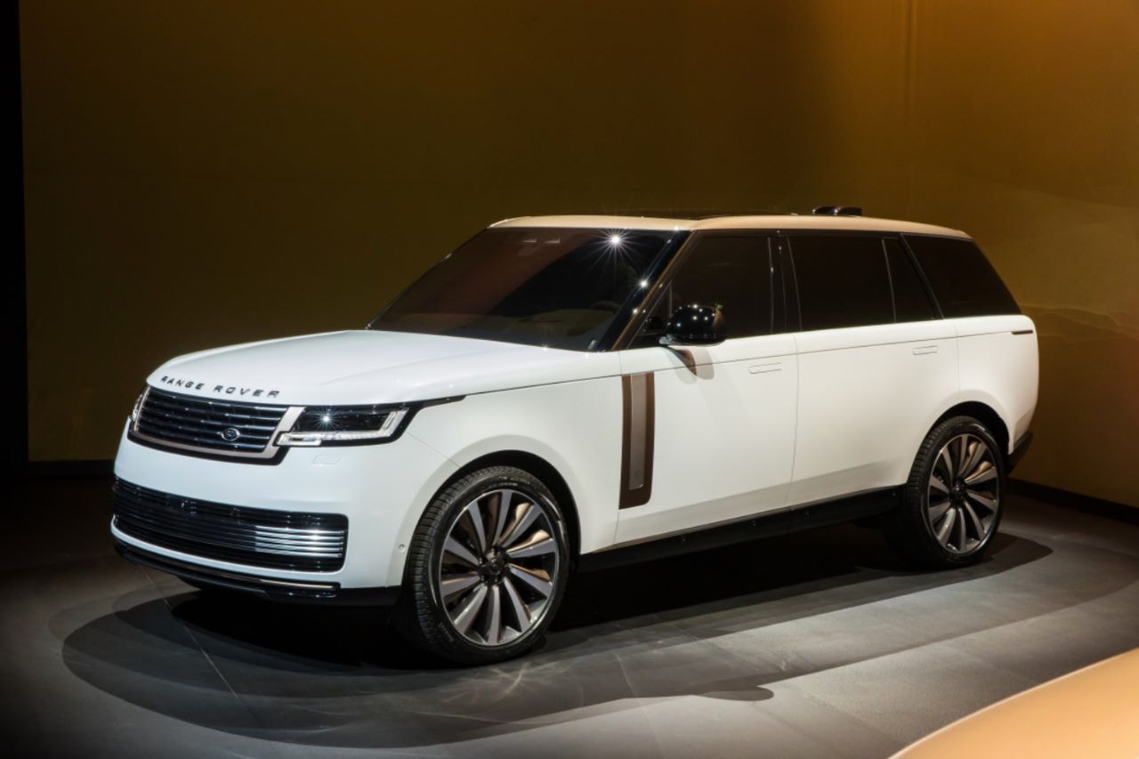 Land Rover Unveils 2024 Range Rover Land Rover Unveils 2024 Range Rover
