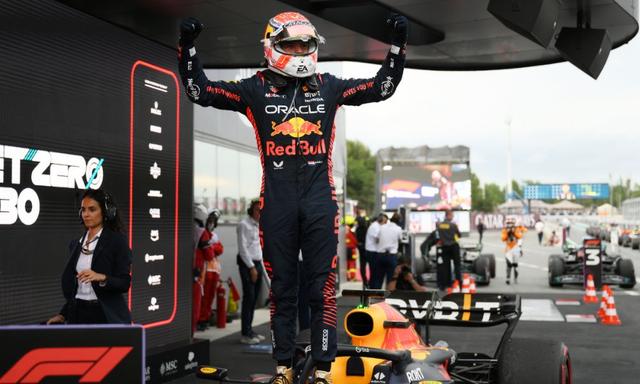 The Dutchman claimed his 40th win in Formula 1 around the Barcelona circuit and his third grand slam performance.