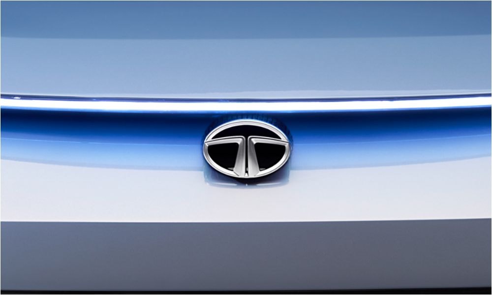 Tata To Build 40GWh EV Cell Gigafactory In The UK; Batteries To Be Supplied To JLR Tata To Build 40GWh EV Cell Gigafactory In The UK; Batteries To Be Supplied To JLR
