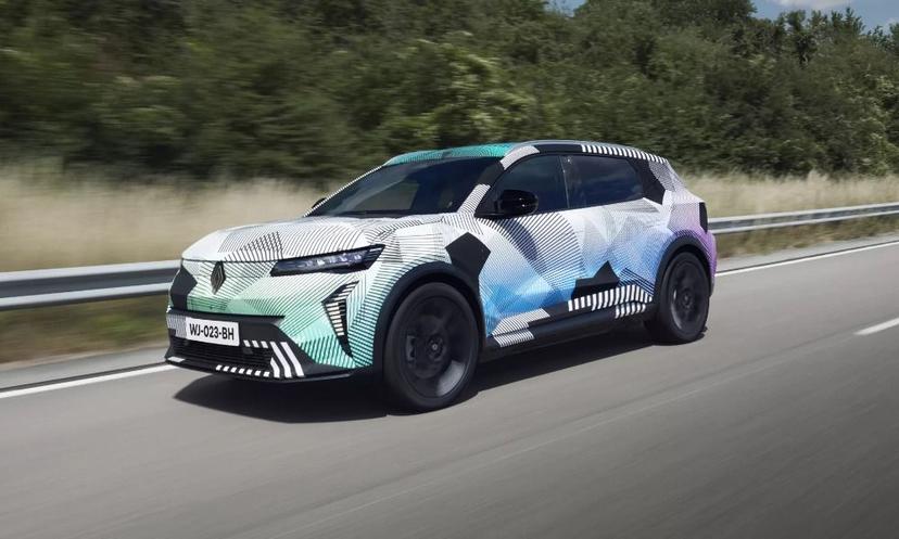 Renault Unveils Scenic Vision Concept at ChangeNOW Summit