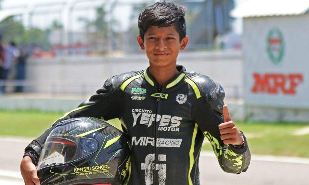 13 वर्षीय प्रतिभाशाली रेसर को शनिवार को इंडियन नेशनल मोटरसाइकिल रेसिंग चैंपियनशिप (आईएनएमआरसी) के तीसरे राउंड के दौरान सिर में घातक चोट लग गई.