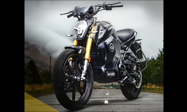Revolt RV400 Stealth Black Edition Launched At Rs 1.50 Lakh Revolt RV400 Stealth Black Edition Launched At Rs 1.50 Lakh