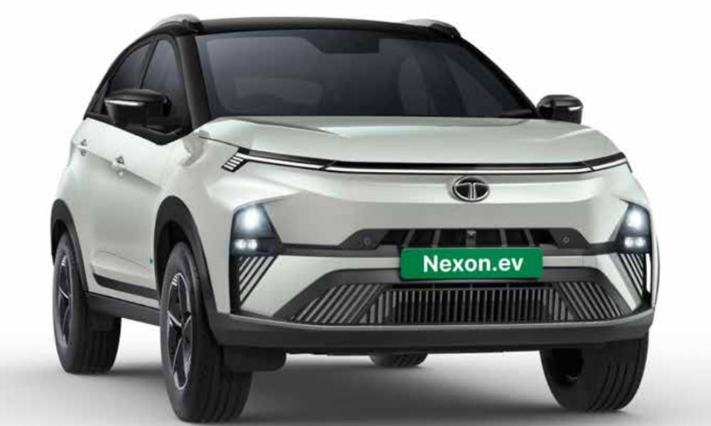 2023 Tata Nexon.ev Facelift Bookings Open; Token Amount Set At Rs 21,000 2023 Tata Nexon.ev Facelift Bookings Open; Token Amount Set At Rs 21,000