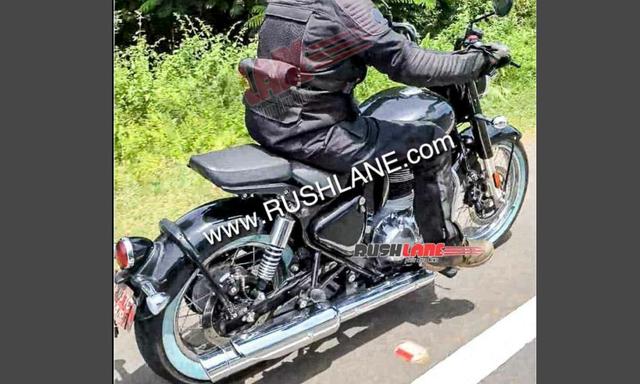 Royal Enfield Bobber 350 Spied Testing Again with Pillion Seat