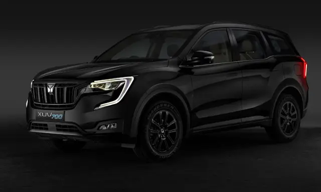 The SUV gains new features with this update and can now be had in a new Napoli Black colour scheme