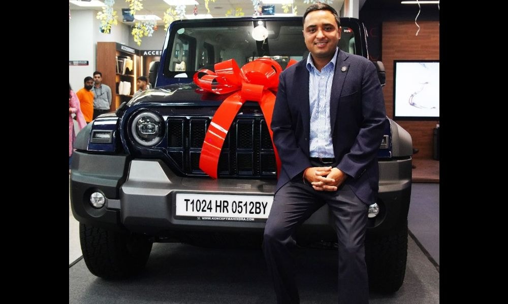 First Mahindra Thar Roxx Sold At Auction For Rs 1.31 Crore; Delivered To Aakash Minda First Mahindra Thar Roxx Sold At Auction For Rs 1.31 Crore; Delivered To Aakash Minda