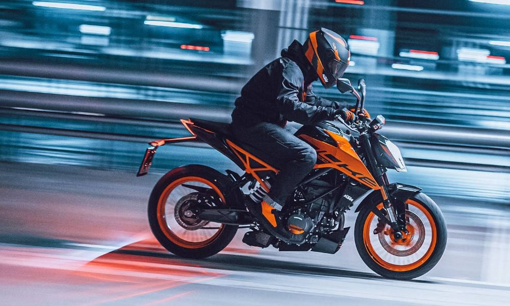 Soon-To-Be-Launched KTM 200 Duke To Get A 5-Inch TFT Display Soon-To-Be-Launched KTM 200 Duke To Get A 5-Inch TFT Display