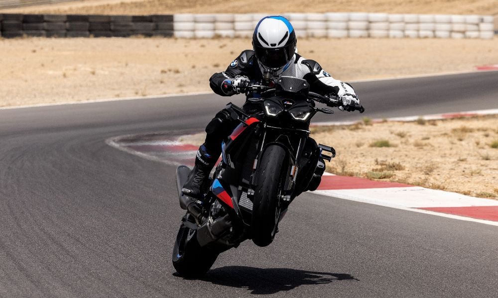 2025 BMW S 1000 R And M 1000 R Unveiled 2025 BMW S 1000 R And M 1000 R Unveiled