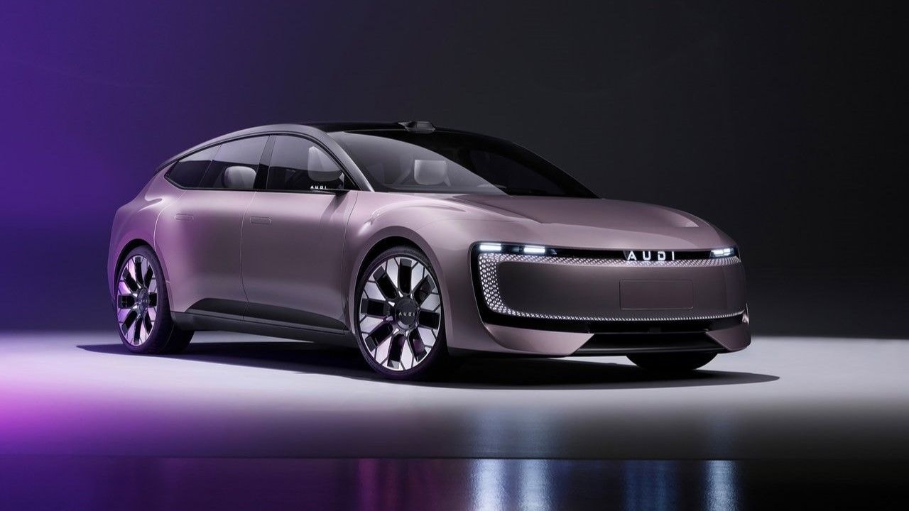 Audi E Concept Showcases Electric Crossover With 760bhp and 700kms Audi E Concept Showcases Electric Crossover With 760bhp and 700kms