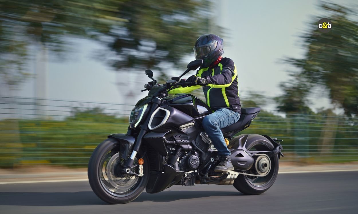 Ducati Diavel V4 Review: Devil In Disguise! Ducati Diavel V4 Review: Devil In Disguise!