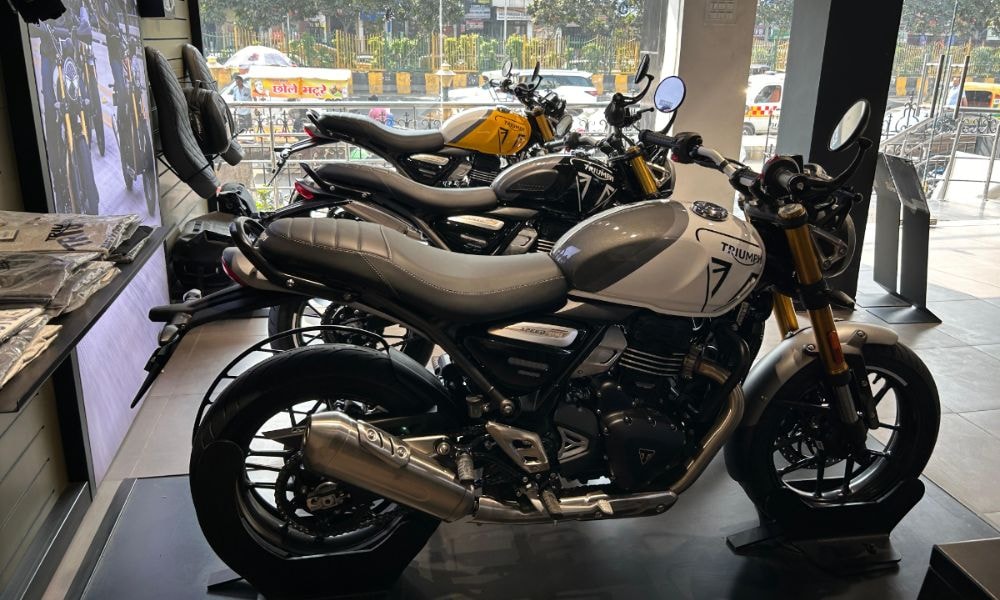 MY25 Triumph Speed 400 To Continue To Feature Brushed Aluminium Exhaust MY25 Triumph Speed 400 To Continue To Feature Brushed Aluminium Exhaust