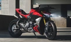 EICMA 2024: Ducati Streetfighter V2 Unveiled EICMA 2024: Ducati Streetfighter V2 Unveiled