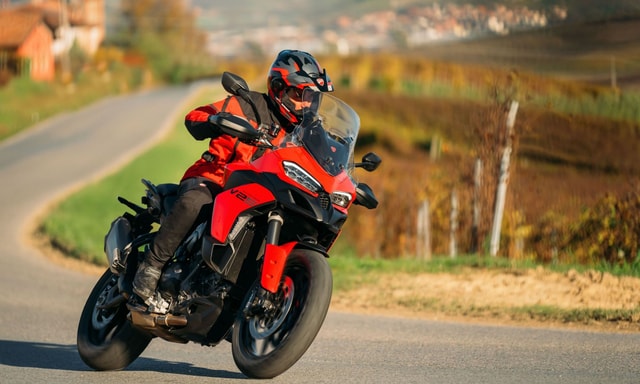 2025 Ducati Multistrada V2 Unveiled; It’s Lighter And More Powerful Now 2025 Ducati Multistrada V2 Unveiled; It’s Lighter And More Powerful Now