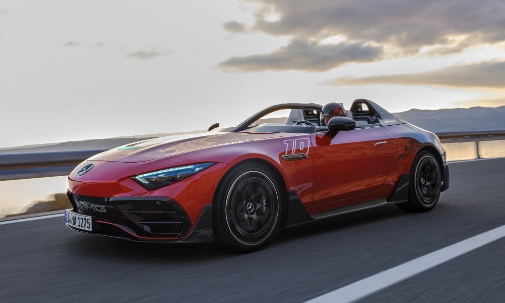 Production-Spec Mercedes-AMG PureSpeed Debuts With F1-Inspired Halo, 577 bhp V8 Production-Spec Mercedes-AMG PureSpeed Debuts With F1-Inspired Halo, 577 bhp V8