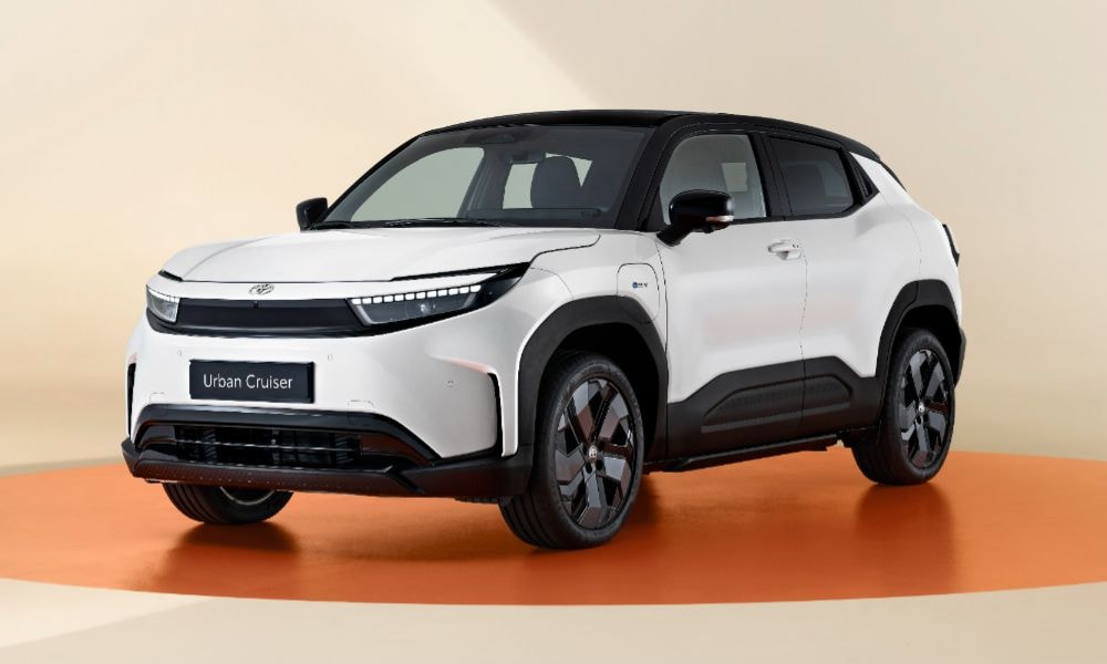 Toyota Urban Cruiser EV Makes World Premiere: Rebadged Suzuki E-Vitara Gets Two Battery Packs, AWD Option Toyota Urban Cruiser EV Makes World Premiere: Rebadged Suzuki E-Vitara Gets Two Battery Packs, AWD Option