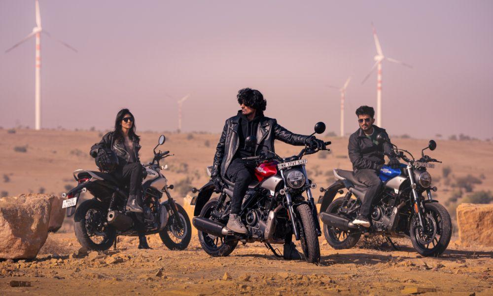 With bookings starting today at Rs 5,000, Hero is offering the roadster in three variants – Base, Mid and Top