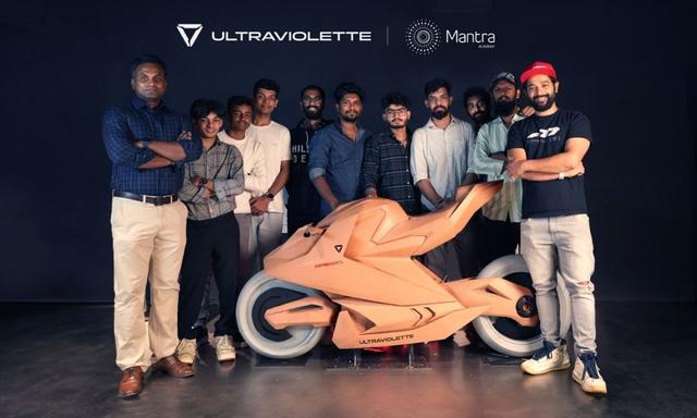 The Apex 21 Electric Superbike Concept has been designed by the students of Mantra Academy with Ultraviolette providing the tools and technologies to develop the life-scale clay model.
