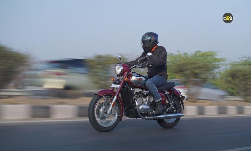 2024 Jawa 350 Road Test Review: In Pictures