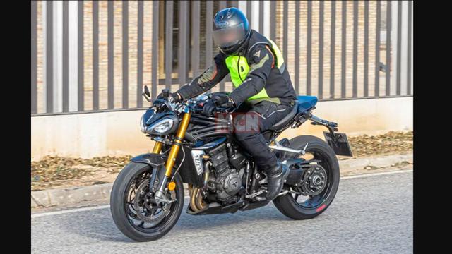 New Triumph Speed Triple 1200 RS Spotted On Test