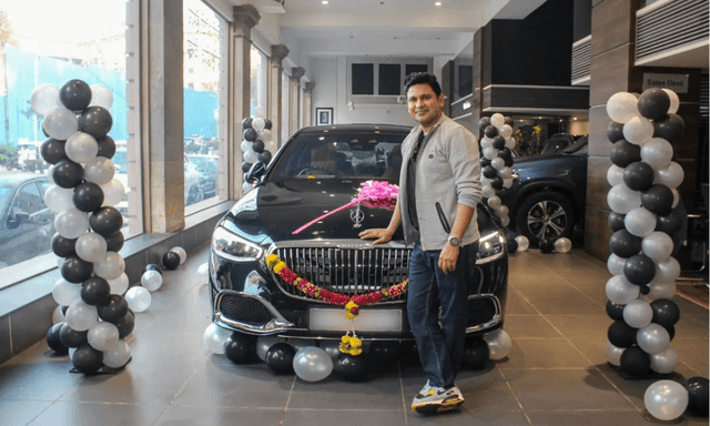 Lyricist And Writer Manoj Muntashir Adds Mercedes-Maybach S-Class To His Collection The Maybach S-Class is offered in two variants in India - the S 580 and the CBU S 680.