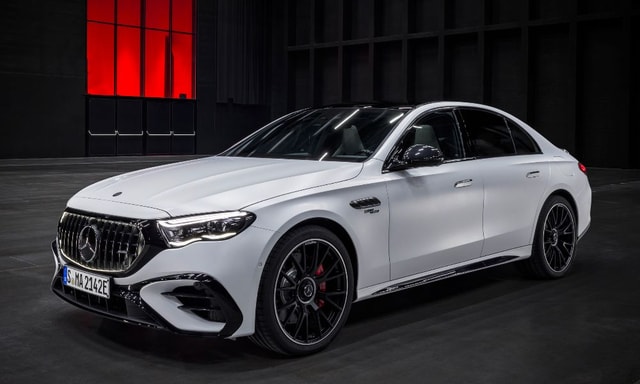 Mercedes-AMG E53 Plug-In-Hybrid Unveiled; Gets An Inline-six Engine, Peak Output Of 620 bhp Mercedes-AMG E53 Plug-In-Hybrid Unveiled; Gets An Inline-six Engine, Peak Output Of 620 bhp